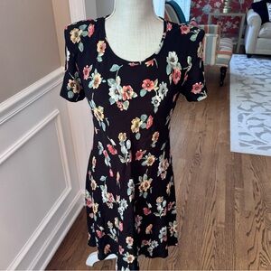 Vintage CDC CAREN DESIREE CO DRESS SIZE 4 BLACK Floral Cap Sleeve shoulderpads